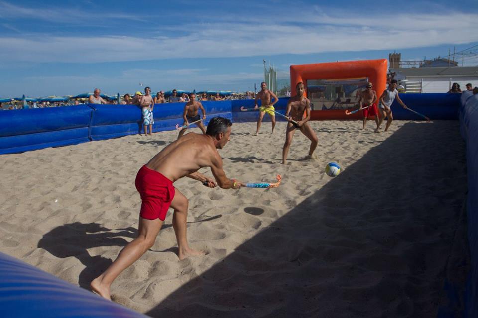 Il Beach Hockey fa bella mostra di sé a Potenza Picena