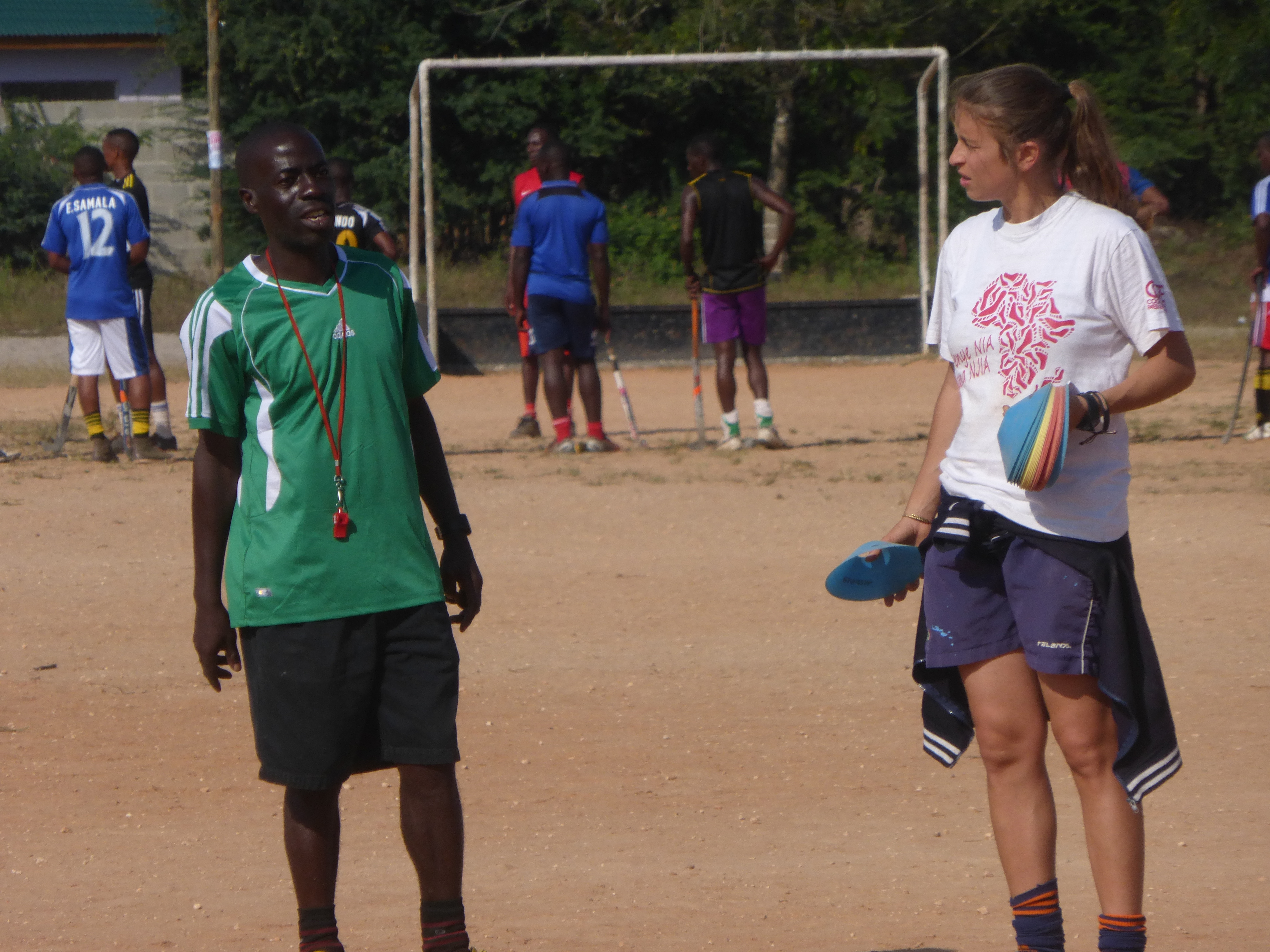 Hockey Tanzania: Vuoi fare il volontario (retribuito) per un anno? Fai domanda per il servizio civile