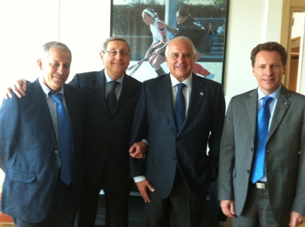 Leandro Negre a Roma per promuovere l'hockey con FIH e CONI